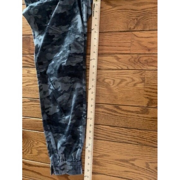 Spanx Women Sz Large Gray Camo Stretch Twill Cargo Jogger Size - Picture 11 of 14